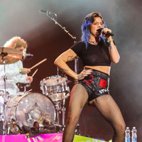 Tove Lo 67555787_472553273543718_7694723683305188414_n-sNEvAAvB.jpg